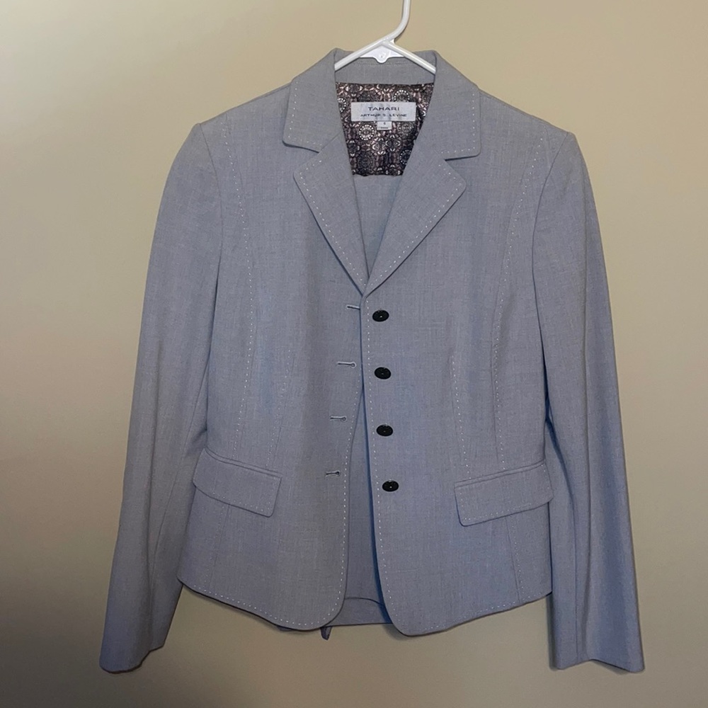 Women pantsuit